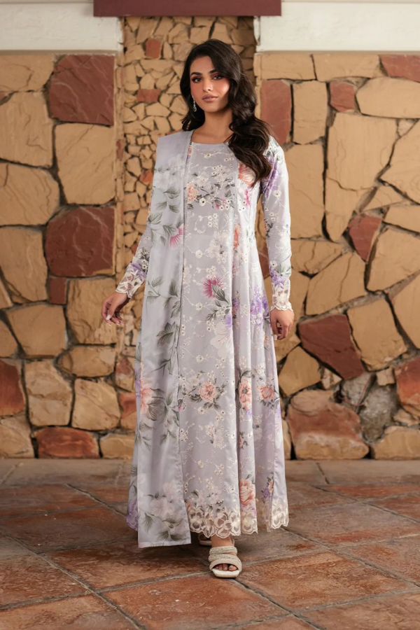 03-Piece Stitched Lawn Suit Ready To Wear