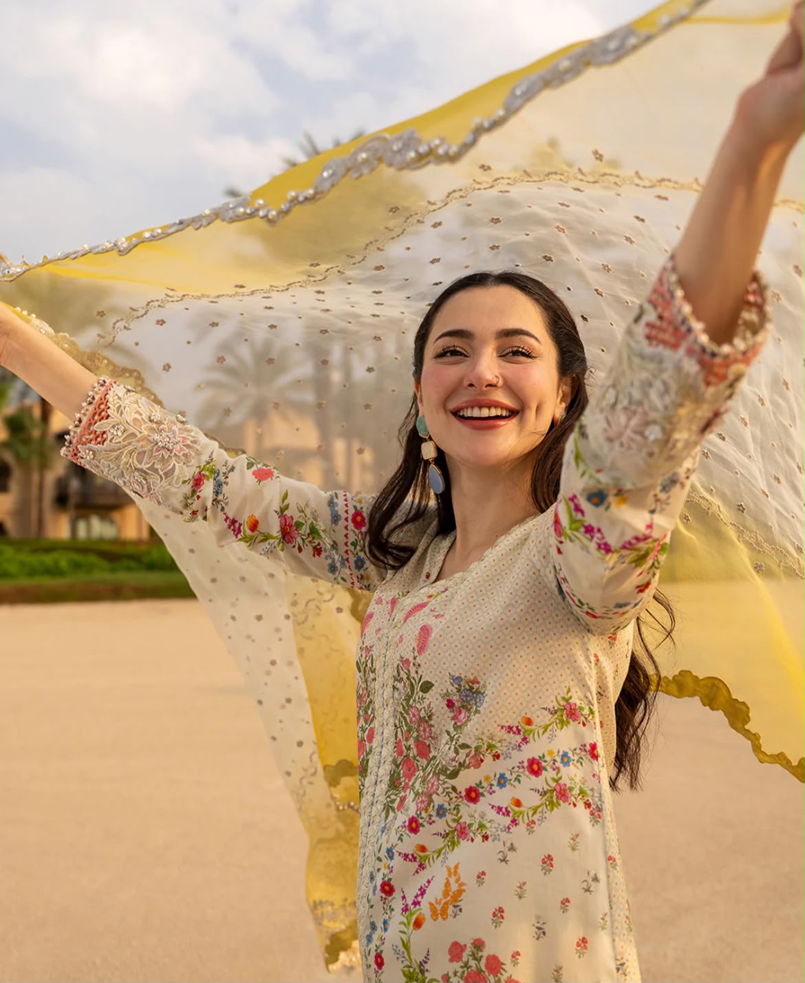 3 Pcs  Embroidered Lawn Suit |Ready To Wear